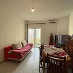 Ap\'S Apartment